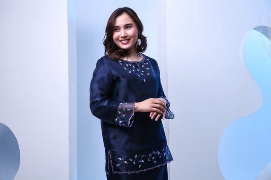 Aisyah Kurung in Midnight Blue