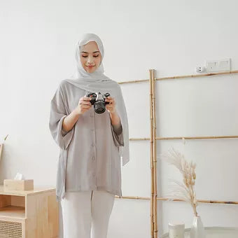 mawar top in grey - jia.basics